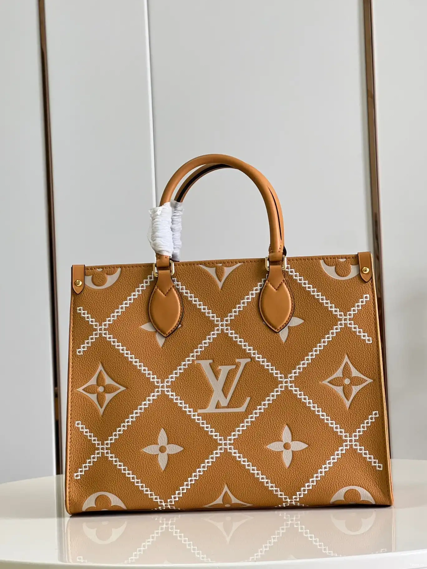 Cheap VUITTON LOUIS ONTHEGO MM 0702